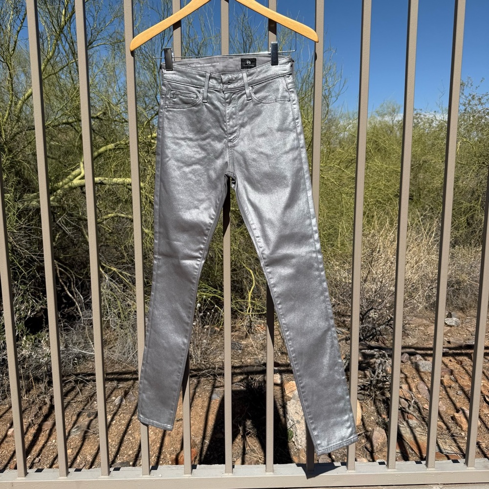⬇️💲Ag Adriano Goldschmied NWOT. Silver Skinny Jeans Modern Fit